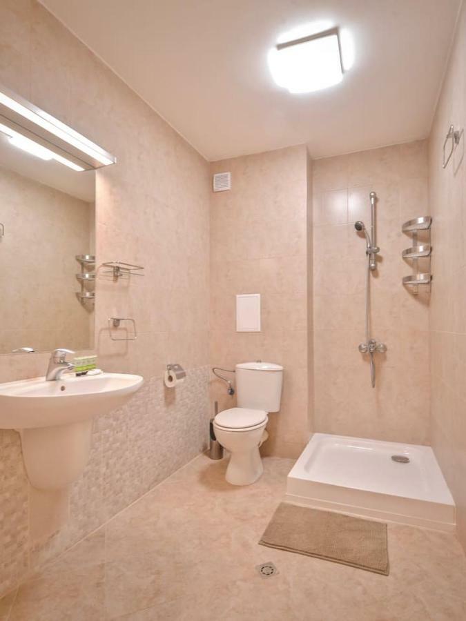 South Park, Vitosha View, 2-Bdr, 2-Bthr Apartment By Flat Mаnager Софія Екстер'єр фото