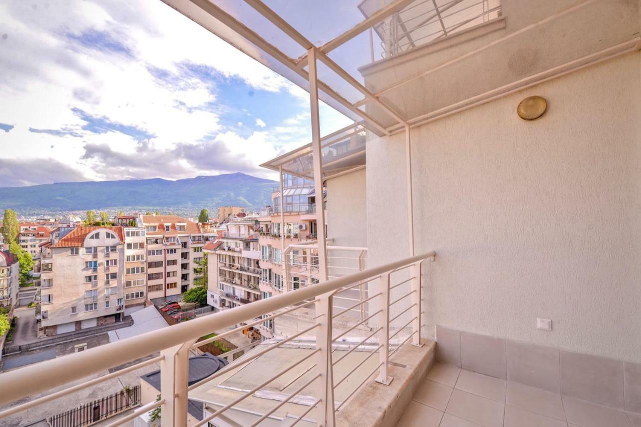 South Park, Vitosha View, 2-Bdr, 2-Bthr Apartment By Flat Mаnager Софія Екстер'єр фото